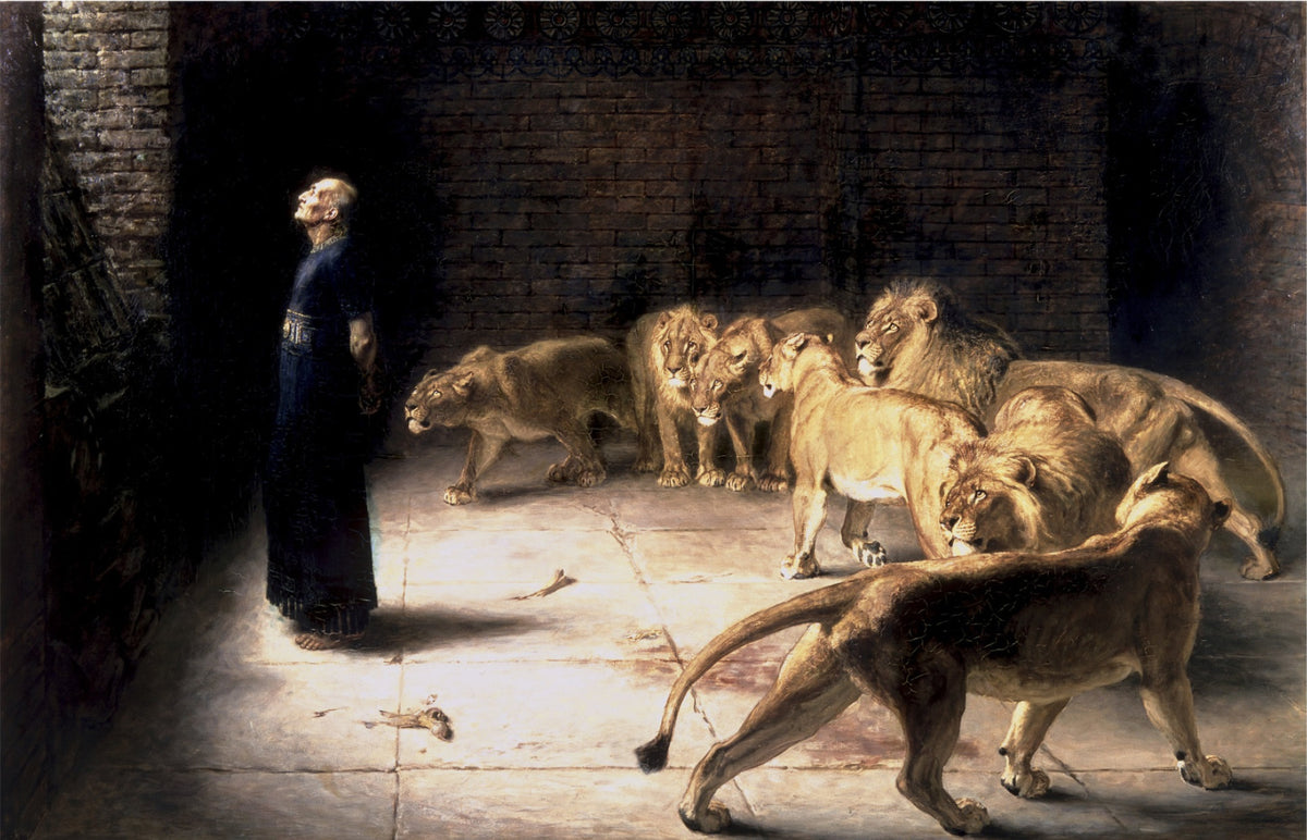 Briton Rivière’in Danyal’ın Krala Cevabı (1890) eseri: aslanların arasında yukarıya bakan Danyal ve taş zemindeki kemikler; eserin tamamı.